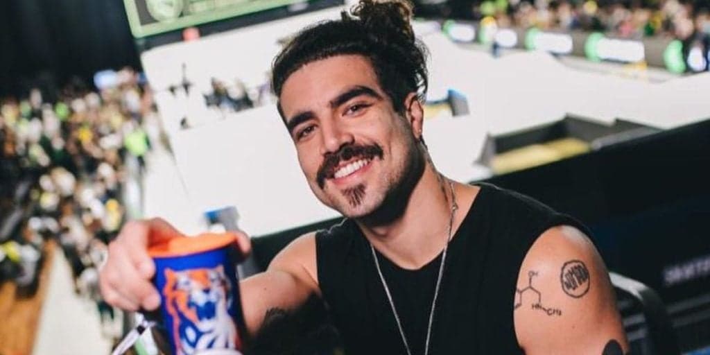 Caio Castro escancarou atriz da Globo com bafo e não poupou detalhes: "Aquele aromazinho meio estranho”