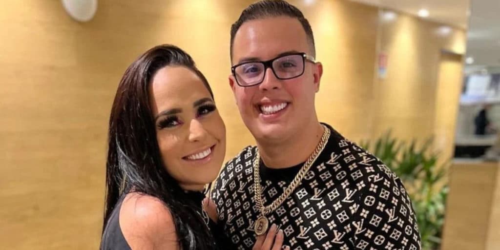 Após prisão, marido da cantora Perlla se manifesta em carta: "Me sinto muito machucado"