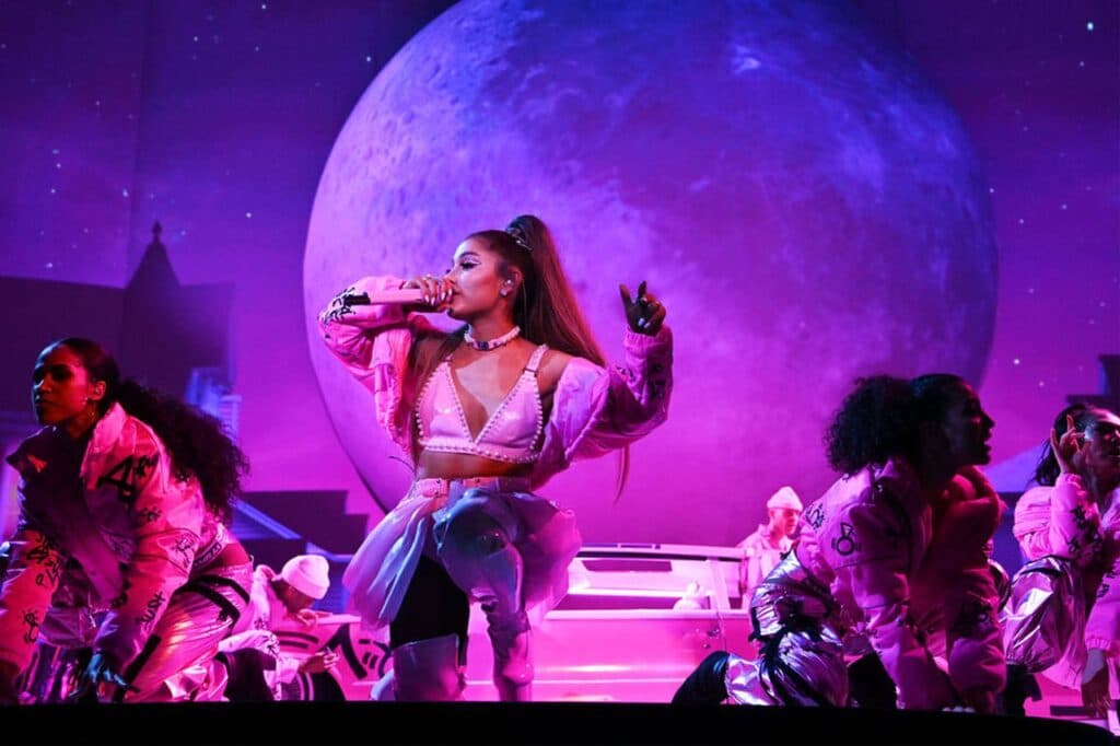Ariana Grande será a aposta da Record para o especial musical da emissora Ariana Grande será a aposta da Record para o especial musical da emissora