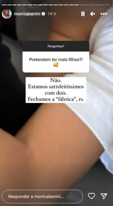 De acordo com Monica Benini, Júnior Lima e ela não querem mais herdeiros (Reprodução) De acordo com Monica Benini, Júnior Lima e ela não querem mais herdeiros (Reprodução)