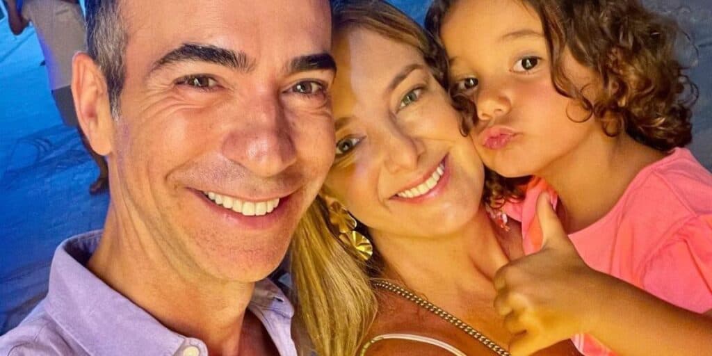 Ticiane Pinheiro passa por situação desafiadora com a filha caçula e assume em texto: "Não foi nada fácil"