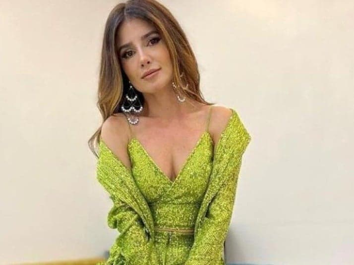 Paula Fernandes confessa situação difícil em sua vida que a fez até desistir de ser cantora e precisar de tratamento - Foto Reprodução Paula Fernandes confessa situação difícil em sua vida que a fez até desistir de ser cantora e precisar de tratamento - Foto Reprodução