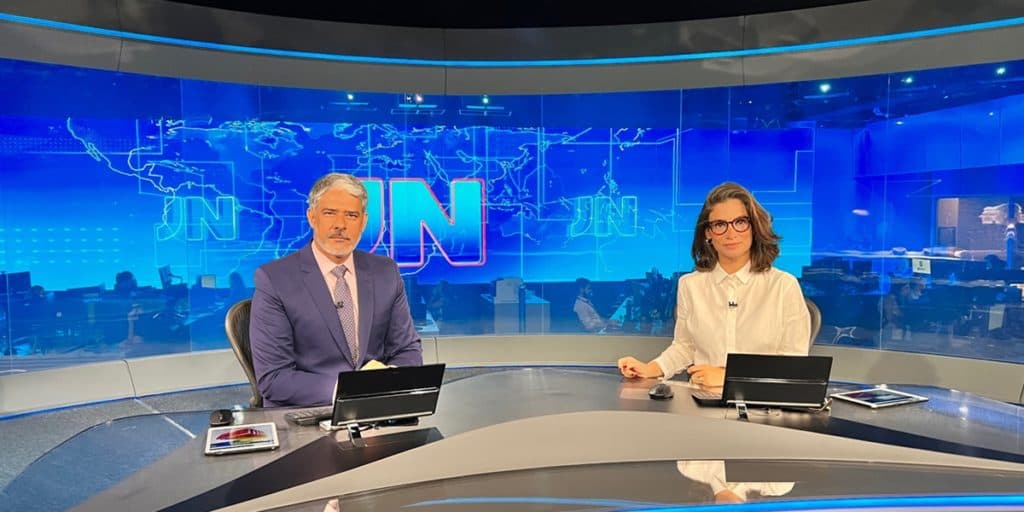 Bonner e Renata abriram o Jornal Nacional com notícia que o país não queria ouvir e paralisaram o Brasil