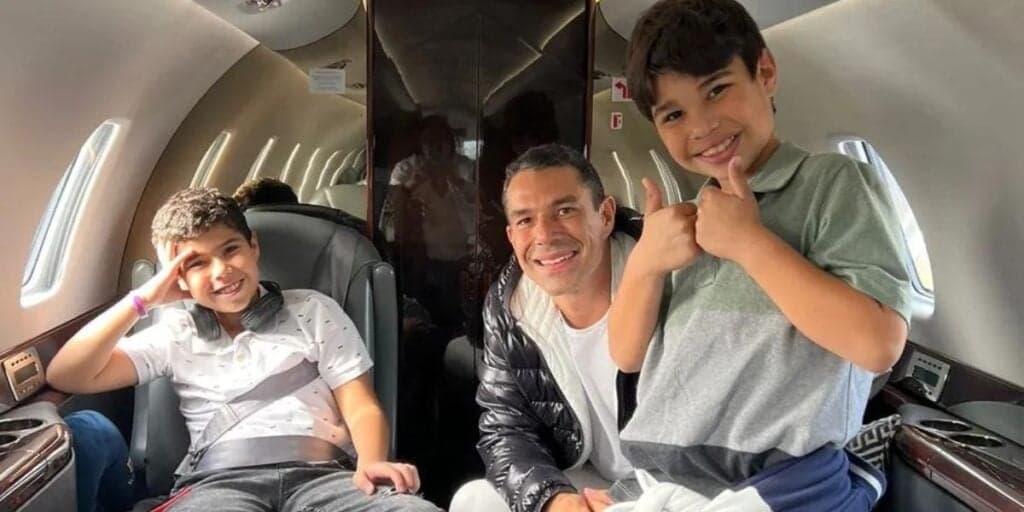 Avião com Marcus Buaiz e filhos de Wanessa Camargo sofre pane, faz pouso de emergência e comunicado é feito