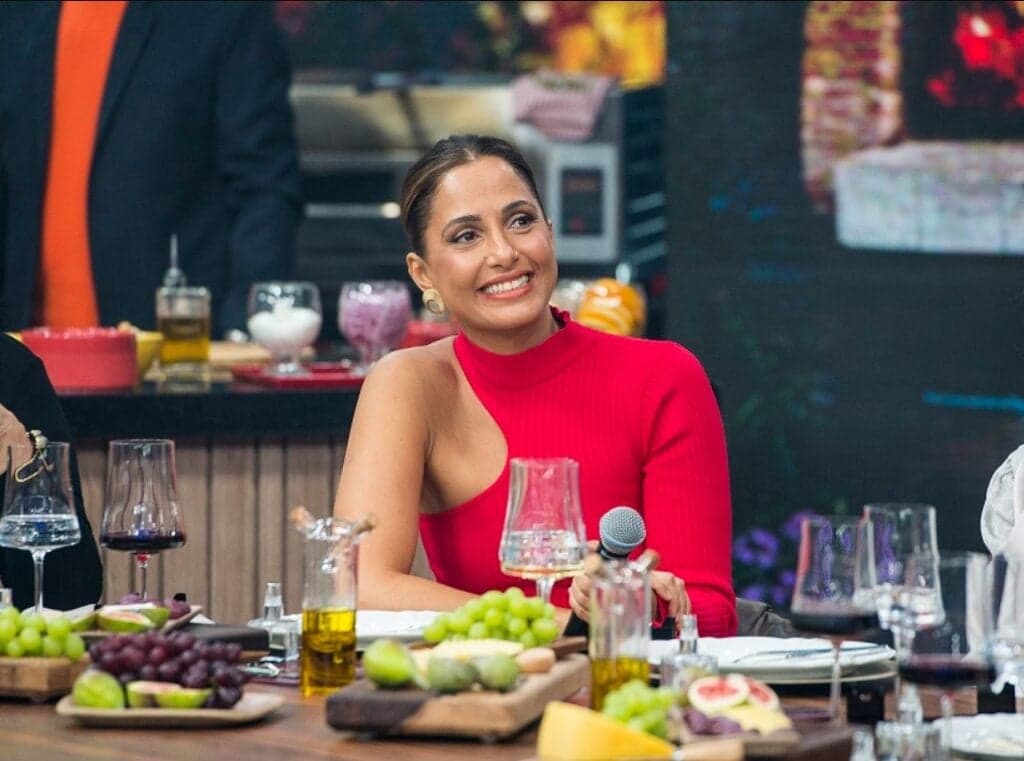 Camila Pitanga esteve no Faustão na Band para promover a novela da HBO Max Camila Pitanga esteve no Faustão na Band para promover a novela da HBO Max