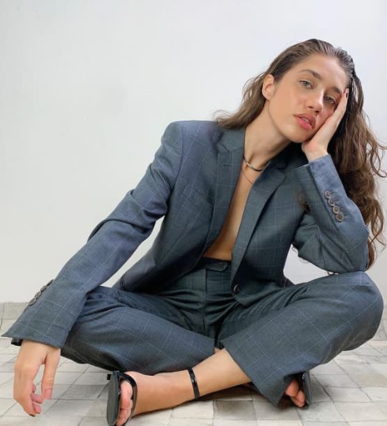 Giovanna Figueiredo, atriz da Globo, que foi vista pelo Brasil inteiro cheia de aparelhos, hoje, sem dúvidas, é uma das mulheres mais lindas e sexys do Brasil - Foto Reprodução Giovanna Figueiredo, atriz da Globo, que foi vista pelo Brasil inteiro cheia de aparelhos, hoje, sem dúvidas, é uma das mulheres mais lindas e sexys do Brasil - Foto Reprodução