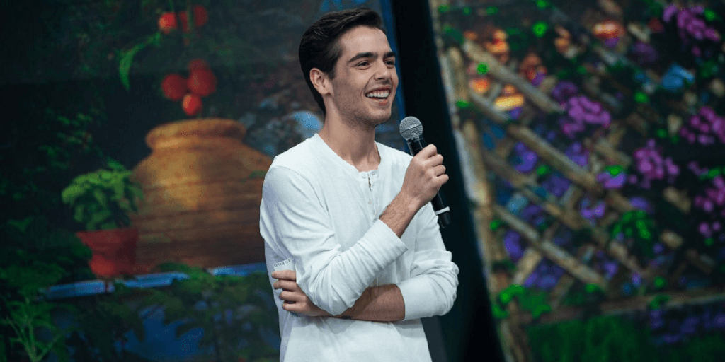 Filho de Faustão para programa na Band e não se segura ao falar sobre grande amor: "Você não tem noção"