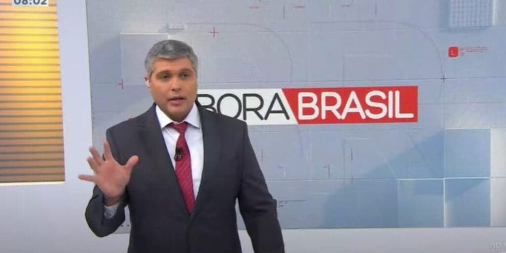 Joel Datena assume choque com notícia na Band sobre lugar onde morava e se segura: "Gritos aterradores"
