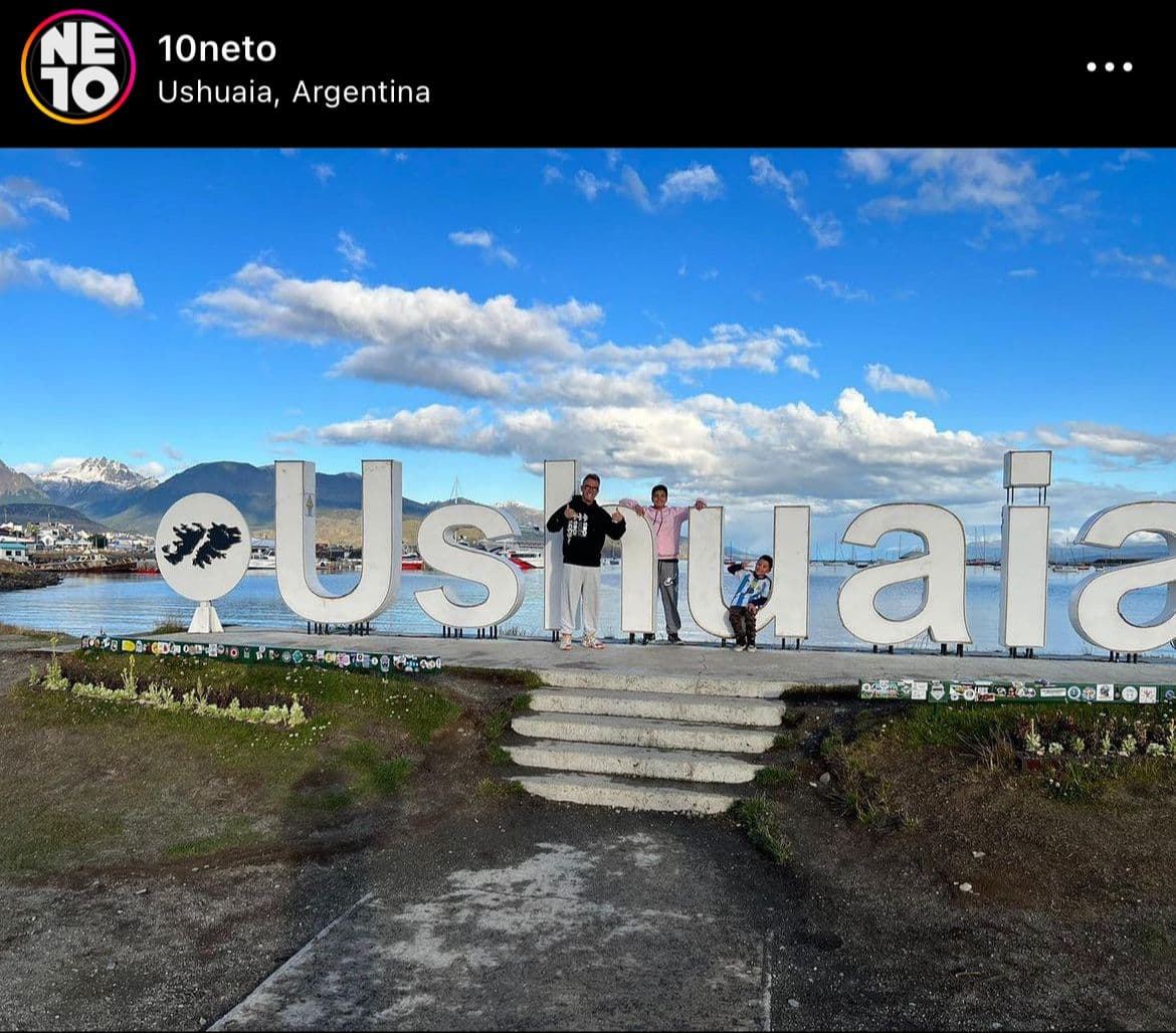 Substituído nos Donos da Bola, o famoso apresentador Neto, entrega por meio das redes sociais seu real paradeiro fora da Band - Foto Reprodução Instagram Substituído nos Donos da Bola, o famoso apresentador Neto, entrega por meio das redes sociais seu real paradeiro fora da Band - Foto Reprodução Instagram