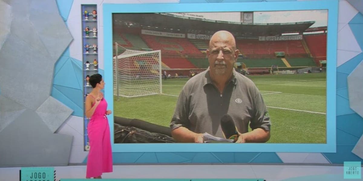 Nivaldo De Cillo ficou aguardando a resposta de Kalinka Schutel, que por problema no ponto não ouviu (Reprodução: Jogo Aberto Band) Nivaldo De Cillo ficou aguardando a resposta de Kalinka Schutel, que por problema no ponto não ouviu (Reprodução: Jogo Aberto Band)