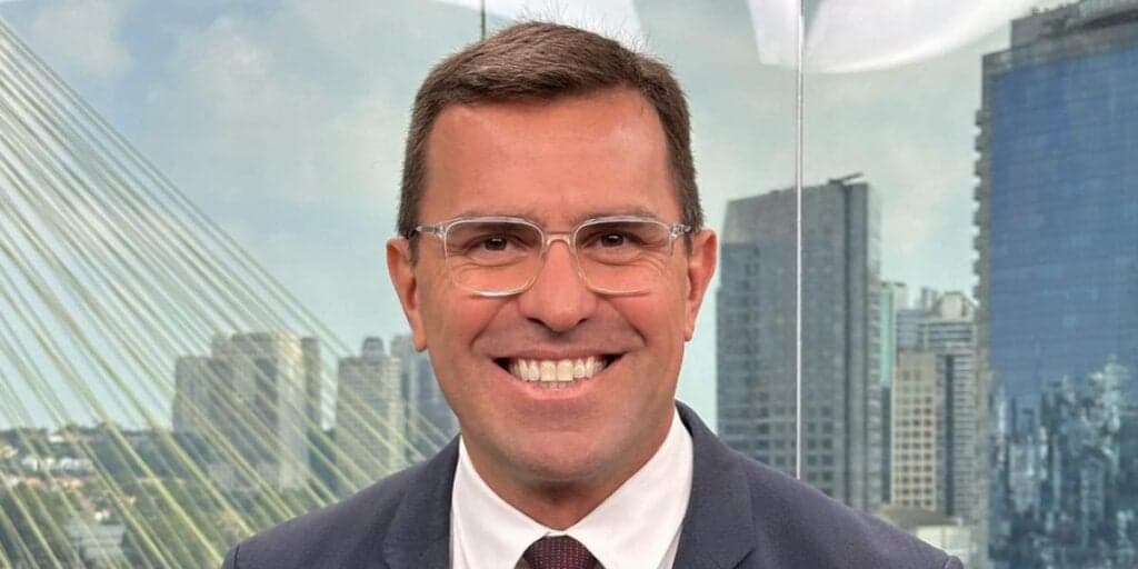 Rodrigo Bocardi não comparece em jornal da Globo, é substituído e agora já descobrimos o porquê