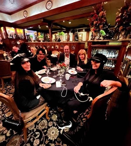 Zilu Godói celebrou o aniversário do filho em restaurante em Orlando (Foto: Reprodução/ Instagram) Zilu Godói celebrou o aniversário do filho em restaurante em Orlando (Foto: Reprodução/ Instagram)