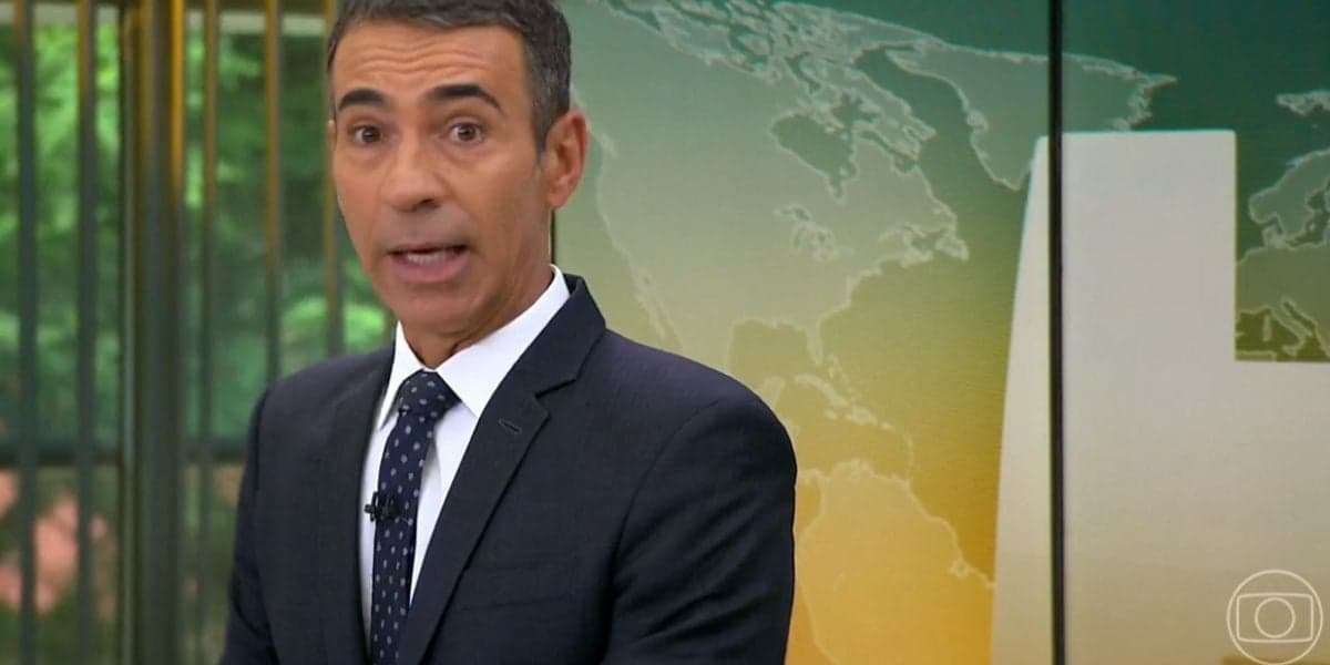 César Tralli interrompeu o "Jornal Hoje" devido a informação errada sobre hospital que irá ajudar povo indígena em Boa Vista (Foto: Reprodução / Jornal Hoje da Globo) César Tralli interrompeu o "Jornal Hoje" devido a informação errada sobre hospital que irá ajudar povo indígena em Boa Vista (Foto: Reprodução / Jornal Hoje da Globo)