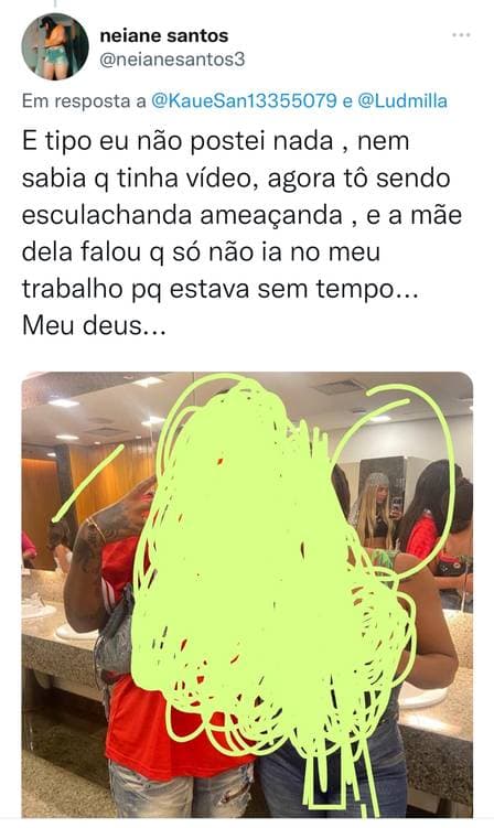 Brunna Gonçalves tem flagra do momento que filmou Ludmilla atender fãs no banheiro e famosa fica entre bate-boca da cantora com fã (Foto: Reprodução / Jornal Extra) Brunna Gonçalves tem flagra do momento que filmou Ludmilla atender fãs no banheiro e famosa fica entre bate-boca da cantora com fã (Foto: Reprodução / Jornal Extra)