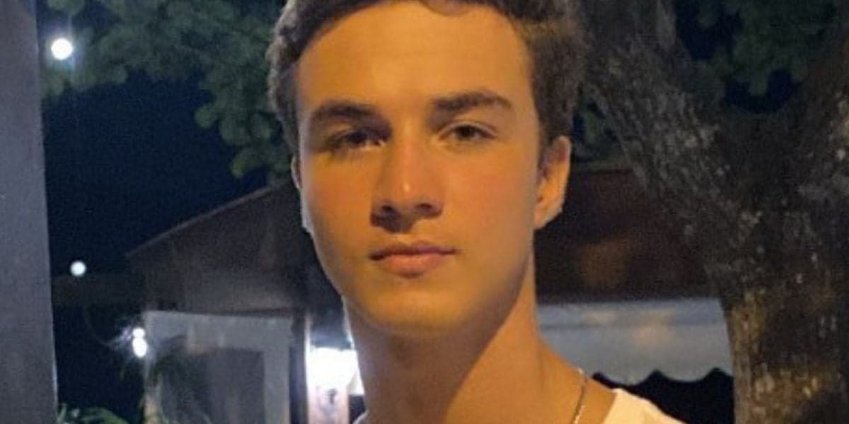 Filho de Grazi Massafera em "Outro Lado do Paraíso", Vitor Figueiredo, cresceu e possuí amizade com muitos famosos (Foto: Reprodução / Instagram) Filho de Grazi Massafera em "Outro Lado do Paraíso", Vitor Figueiredo, cresceu e possuí amizade com muitos famosos (Foto: Reprodução / Instagram)