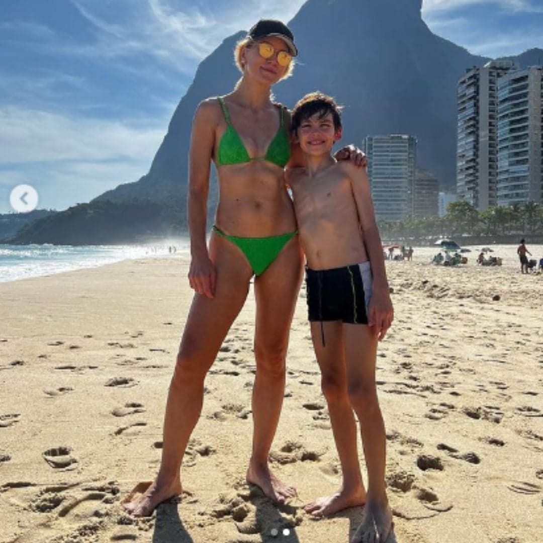 Anne Lottermann publicou duas fotos com os filhos nas redes sociais e encantou o público (Reprodução - Redes Sociais) Anne Lottermann publicou duas fotos com os filhos nas redes sociais e encantou o público (Reprodução - Redes Sociais)