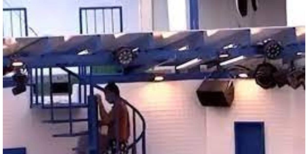 Durante participação no "A Tarde é Sua", de Sonia Abrão, Dicesar falou sobre parte 'secreta' do BBB e confessou o que acontece lá (Foto: Reprodução / RedeTV!) Durante participação no "A Tarde é Sua", de Sonia Abrão, Dicesar falou sobre parte 'secreta' do BBB e confessou o que acontece lá (Foto: Reprodução / RedeTV!)