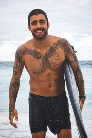 Pedro Scooby está sofrendo com as acusações de Luana Piovani (Reprodução -Instagram) Pedro Scooby está sofrendo com as acusações de Luana Piovani (Reprodução -Instagram)