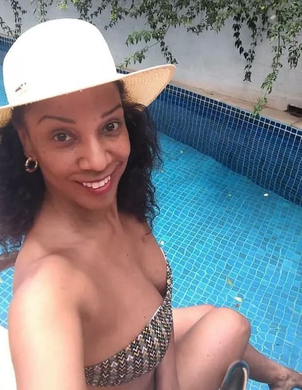 Adriana Lessa teve sequestro relâmpago e relação com estrela da Record, e está completamente diferente após O Clone - Foto Reprodução - Foto Reprodução Adriana Lessa teve sequestro relâmpago e relação com estrela da Record, e está completamente diferente após O Clone - Foto Reprodução - Foto Reprodução