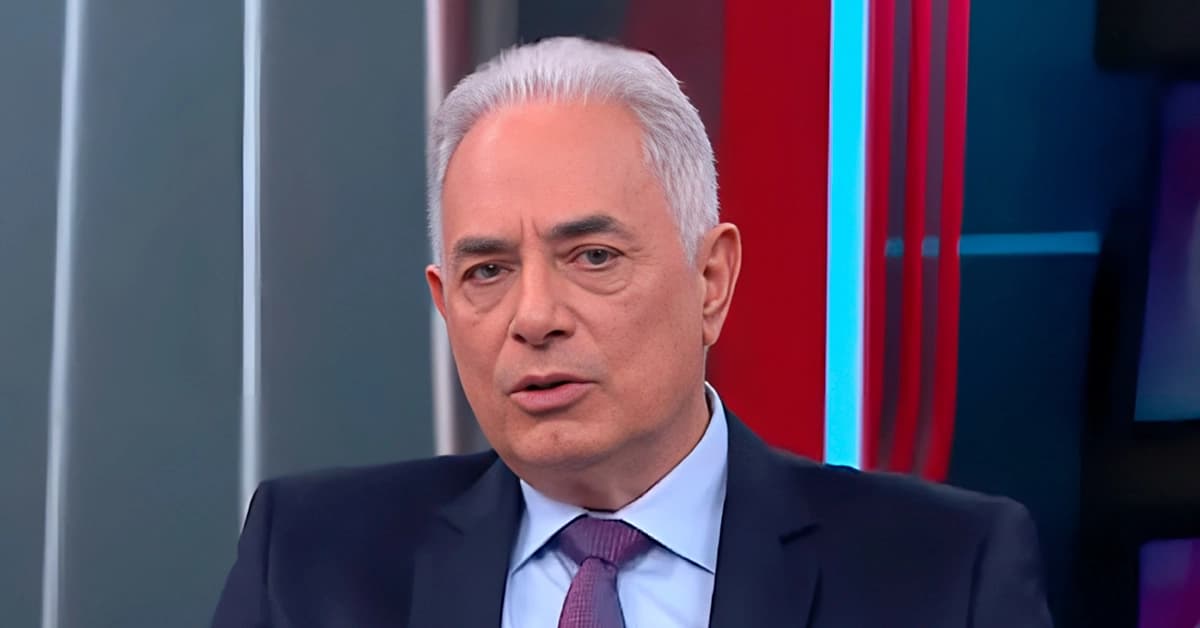 Ao vivo na CNN, William Waack e Raquel Landim se desentendem e geram um verdadeiro climão - Foto Reprodução Ao vivo na CNN, William Waack e Raquel Landim se desentendem e geram um verdadeiro climão - Foto Reprodução