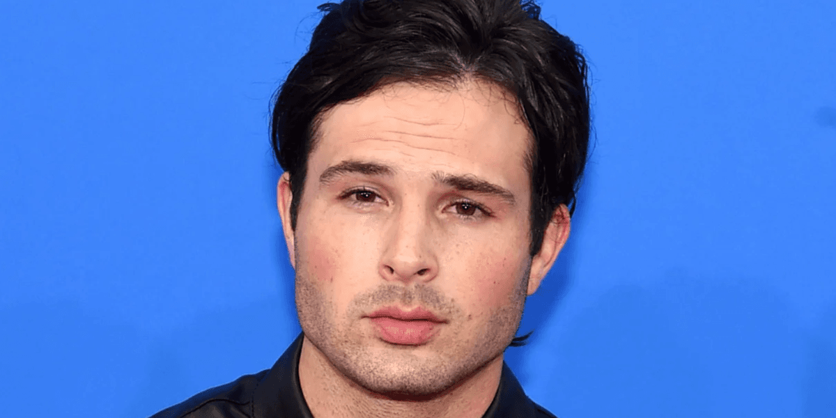 Ídolo de novela teen Cody Longo é encontrado morto em sua residência (Foto: Instagram) Ídolo de novela teen Cody Longo é encontrado morto em sua residência (Foto: Instagram)