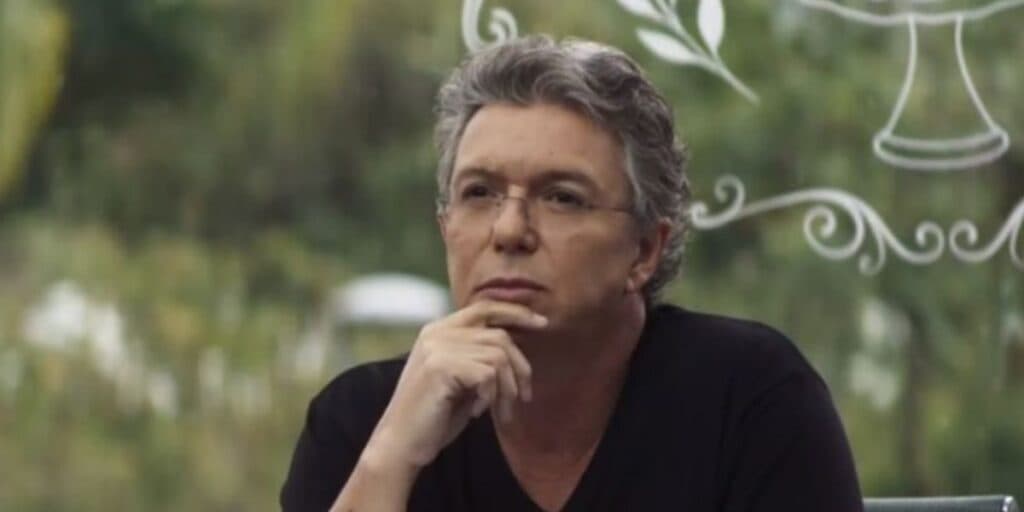 Boninho teria convocado reunião de emergência diante de situação no BBB23 e quer desmascarar fofoqueiro