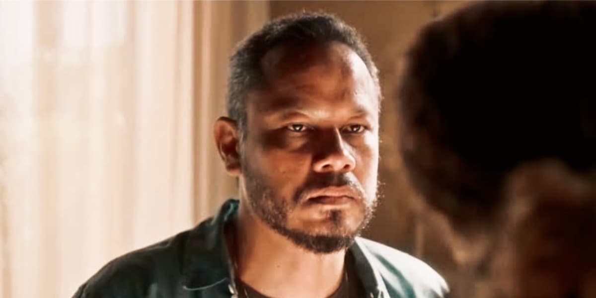 Carlão em cena da novela Vai na Fé Carlão em cena da novela Vai na Fé