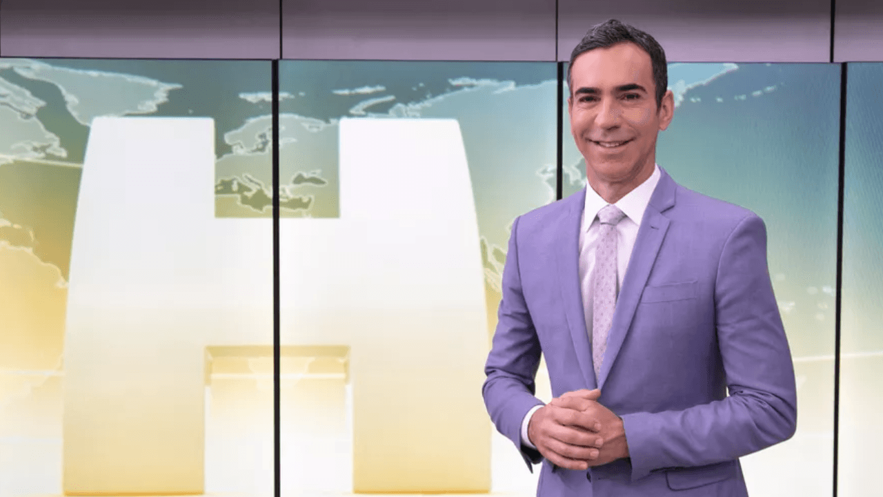 César Tralli já virou notícia do Jornal Nacional, e foi isso que William Bonner falou ao se deparar com o caso - Foto Reprodução Jornal Hoje, da Globo César Tralli já virou notícia do Jornal Nacional, e foi isso que William Bonner falou ao se deparar com o caso - Foto Reprodução Jornal Hoje, da Globo
