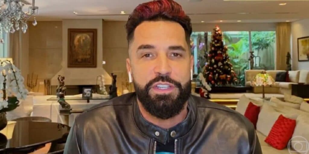 Com dívida milionária, cantor Latino recebe difícil notícia, perde tudo e tem contas bloqueadas