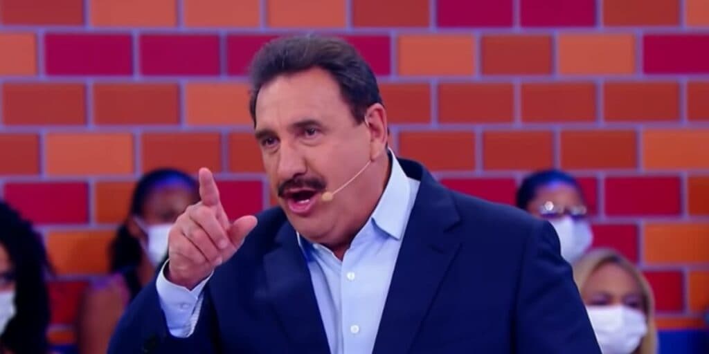 Estrela do Ratinho foi parar nas ruas, sentiu ódio profundo de apresentador rival e morreu longe da TV