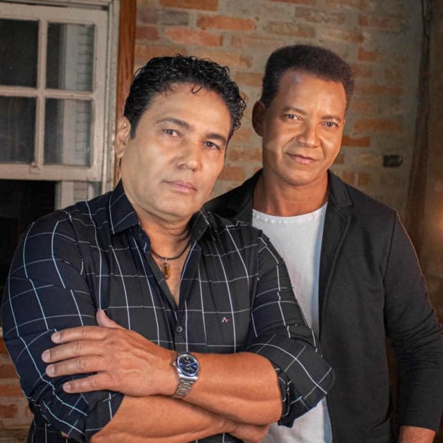 Famoso cantor sertanejo dá detalhes sobre quando foi expulso de casa e acabou tendo que morar dentro de um táxi - Foto Reprodução Internet Famoso cantor sertanejo dá detalhes sobre quando foi expulso de casa e acabou tendo que morar dentro de um táxi - Foto Reprodução Internet