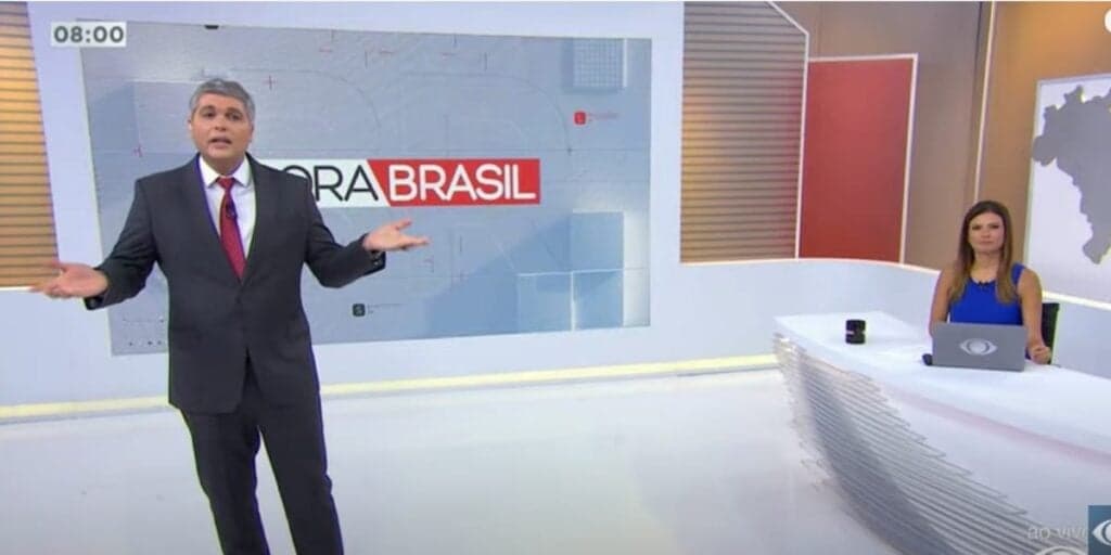 Joel Datena volta aos estúdios da Band e assume chateação: “Infelizmente não tem como”