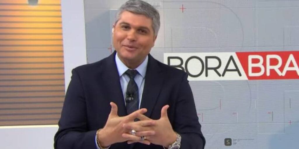 Joel Datena está fora do ar no Bora Brasil, da Band, e agora já descobrimos o porquê
