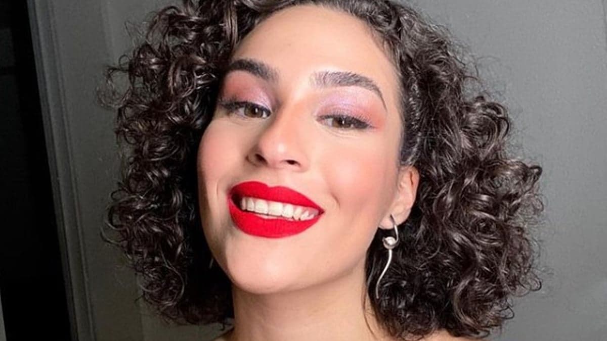 Lívian Aragão, filha do grande Didi, é sincera ao falar sobre comparação com o pai e diz o que faz desde muito nova - Foto Reprodução Lívian Aragão, filha do grande Didi, é sincera ao falar sobre comparação com o pai e diz o que faz desde muito nova - Foto Reprodução
