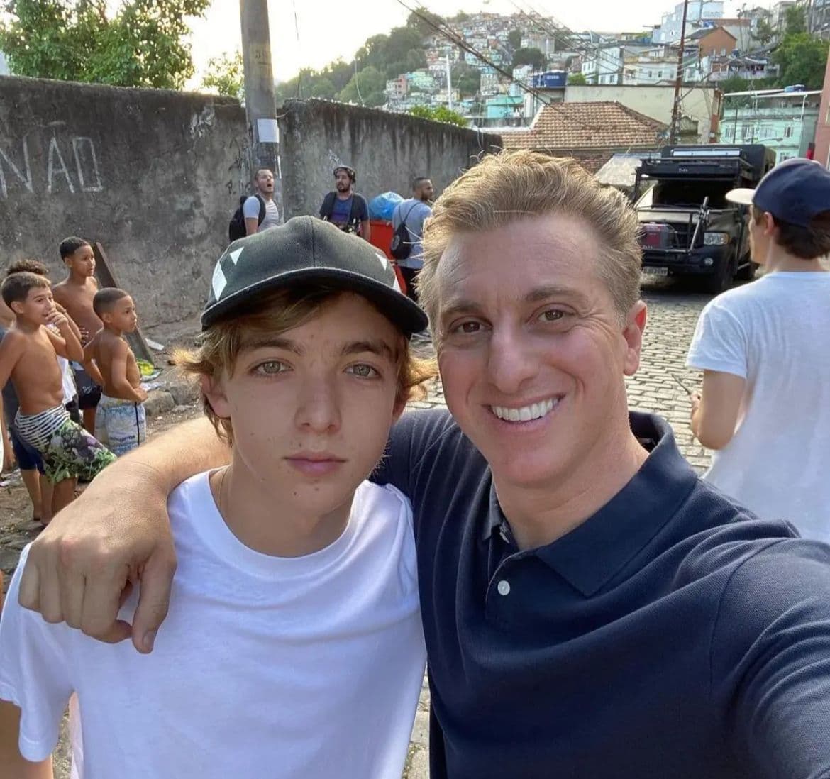 Luciano Huck com o seu filho Joaquim - Foto Reprodução instagram Luciano Huck com o seu filho Joaquim - Foto Reprodução instagram