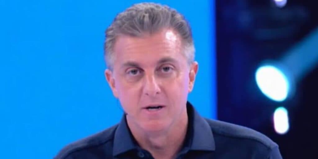 Luciano Huck entrega vídeo de tudo o que viveu em estúdios do Domingão e assume: "Energia caótica"