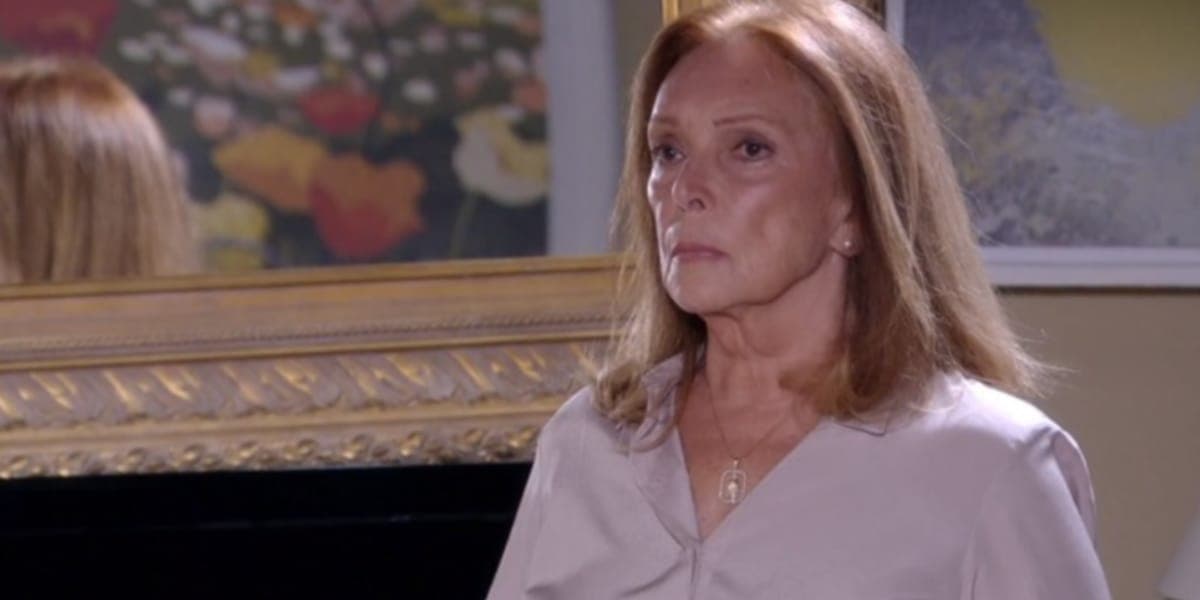 Maria Lúcia estreou tarde na televisão, mas fez muito sucesso, porém perdeu todo seu dinheiro (Reprodução: Globo) Maria Lúcia estreou tarde na televisão, mas fez muito sucesso, porém perdeu todo seu dinheiro (Reprodução: Globo)