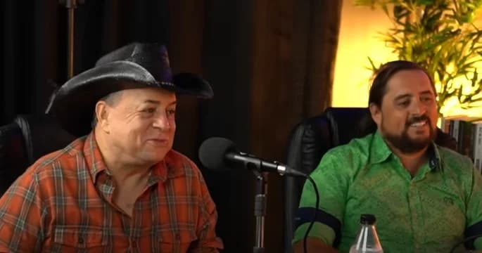 Maurício e Mari são irmãos de Chitãozinho e Xororó – Foto Reprodução YouTube Maurício e Mari são irmãos de Chitãozinho e Xororó – Foto Reprodução YouTube