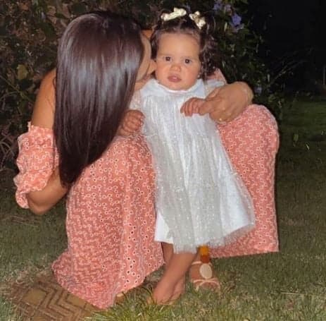 Os filhos dos sertanejos Marília Mendonça, Cristiano Araújo e Aleksandro são as crianças mais lindas e fotos provam - Foto Reprodução Os filhos dos sertanejos Marília Mendonça, Cristiano Araújo e Aleksandro são as crianças mais lindas e fotos provam - Foto Reprodução