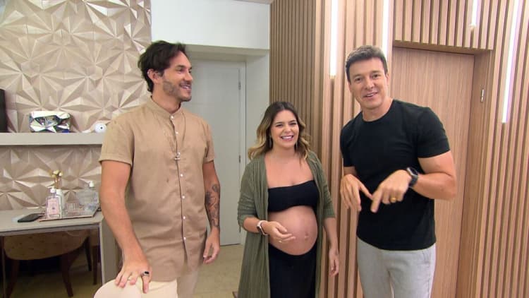 Rodrigo Faro, Viih Tube e Eliezer no programa A Hora do Faro - Foto Reprodução RecordTV Rodrigo Faro, Viih Tube e Eliezer no programa A Hora do Faro - Foto Reprodução RecordTV
