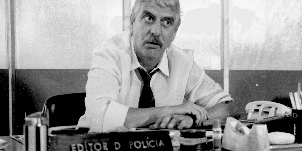 Hugo Carvana interpretando "Waldomiro Pena" do seriado "Plantão de Polícia" (Foto Reprodução/Memória Globo) Hugo Carvana interpretando "Waldomiro Pena" do seriado "Plantão de Polícia" (Foto Reprodução/Memória Globo)