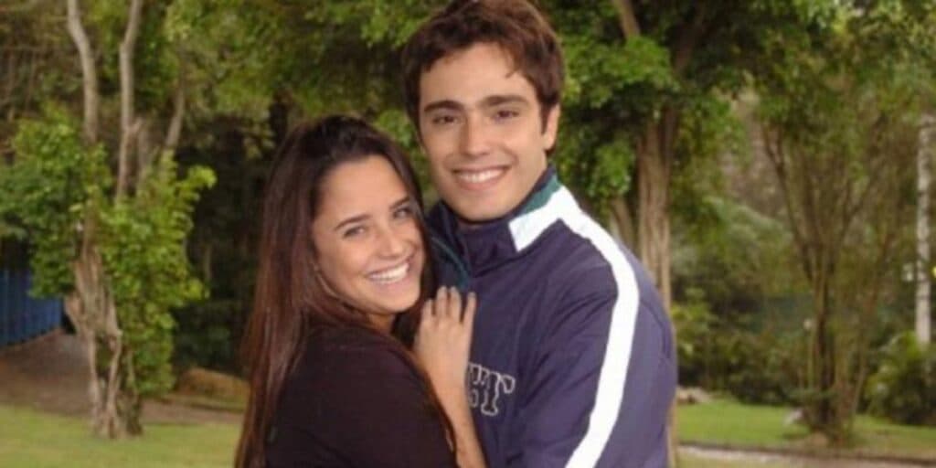 Mãe e com quase 40: Fernanda Vasconcellos, a Nanda de Páginas da Vida, está com uma aparência inacreditável