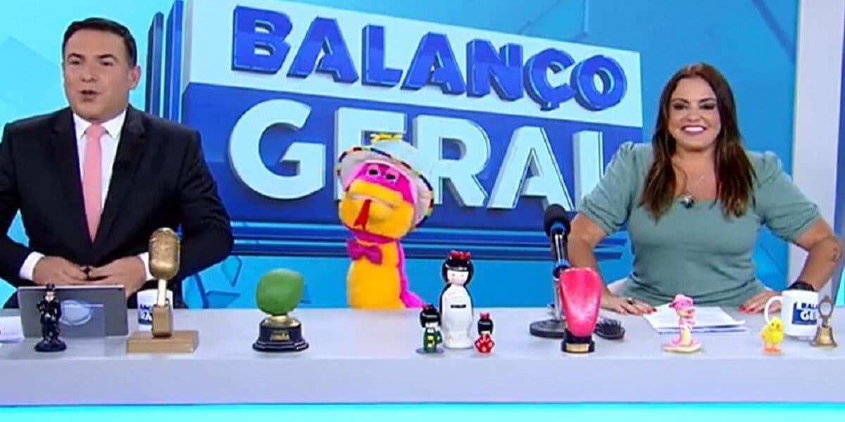 Record substitui Fabíola Reipert e Gottino entrega motivo (Foto Reprodução/Internet) Record substitui Fabíola Reipert e Gottino entrega motivo (Foto Reprodução/Internet)