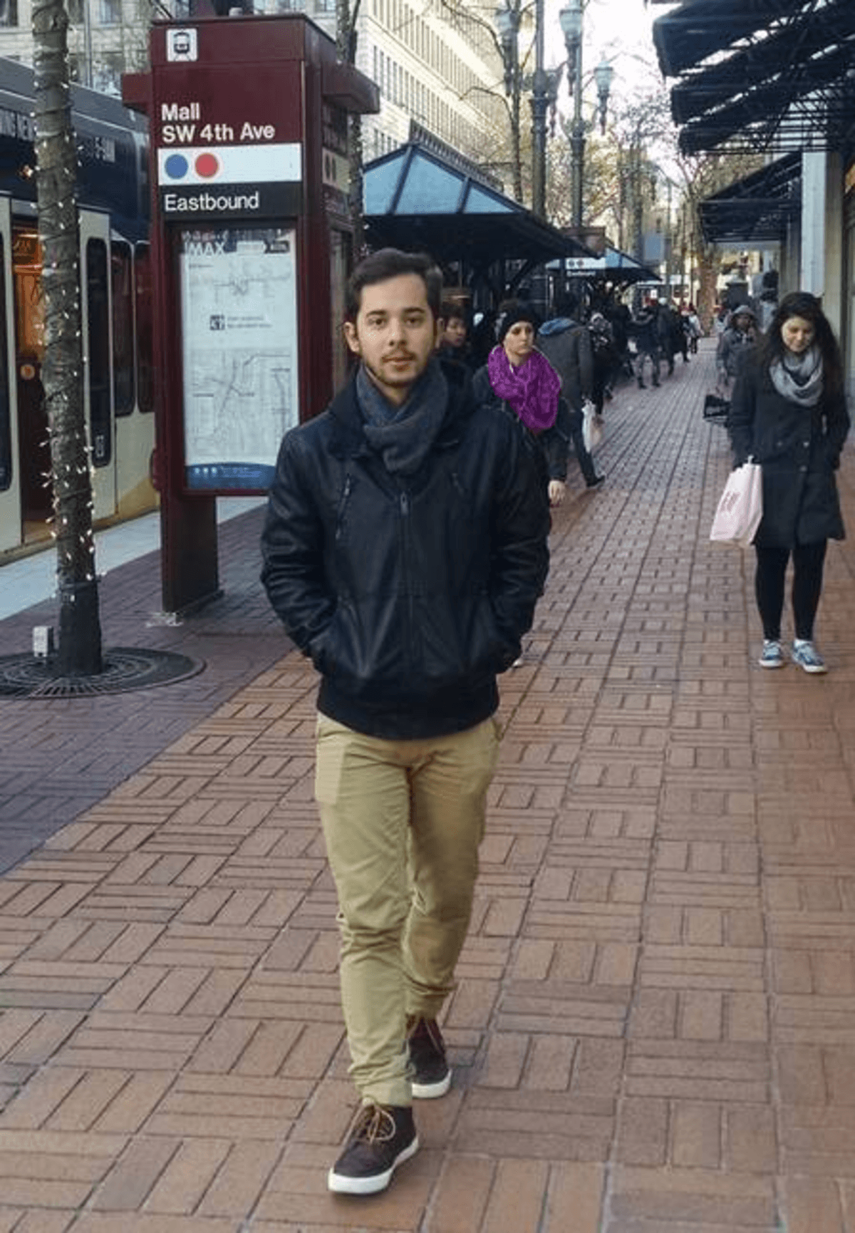 Atualmente Bruno Abrahão quer distancia da Tv e vive fora do país (Foto Reprodução/Internet) Atualmente Bruno Abrahão quer distancia da Tv e vive fora do país (Foto Reprodução/Internet)