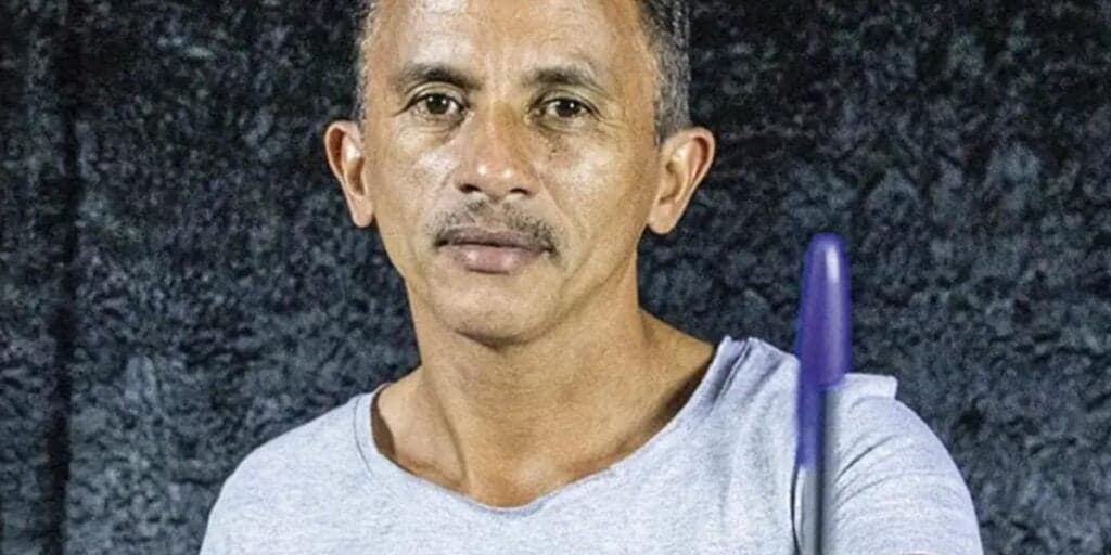 Isto é o que Manoel Gomes, de Caneta Azul, disse ao ser envolvido em notícia de fim: "Estou muito cansado"