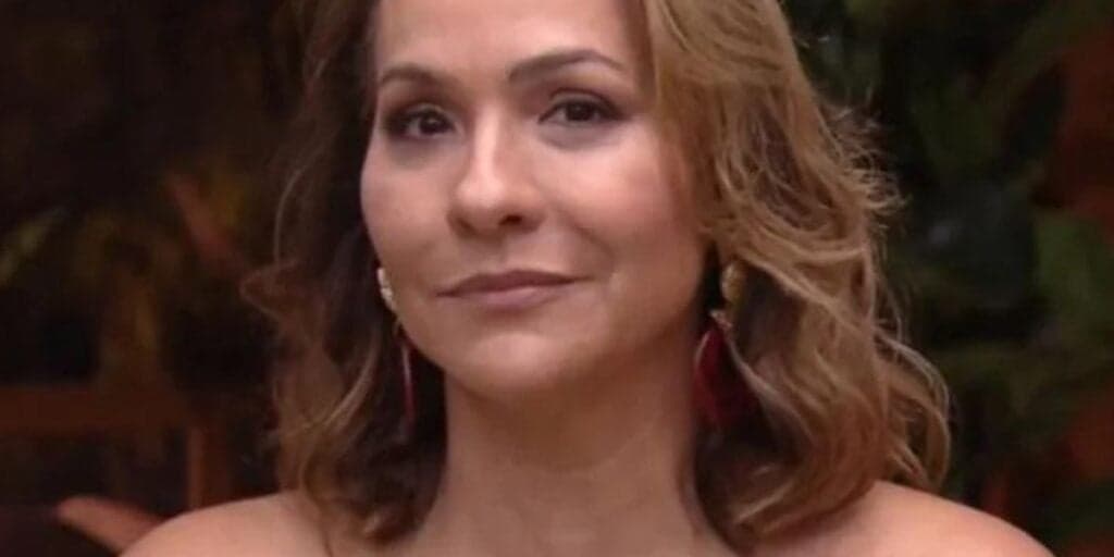 Maria Beltrão interrompe É De Casa e se emociona ao falar sobre encontro com Glória Maria: "Uma farra"