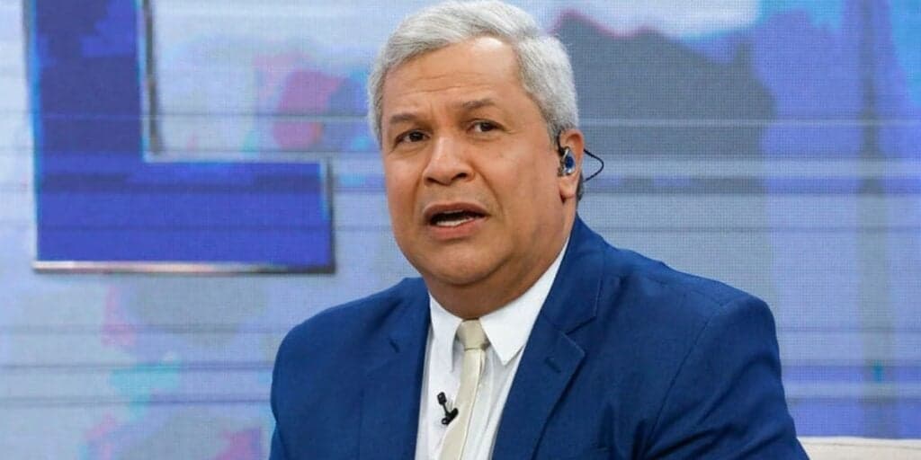 URGENTE: Sikêra Jr, da RedeTV, é internado às pressas, está sedado para tratamento em UTI