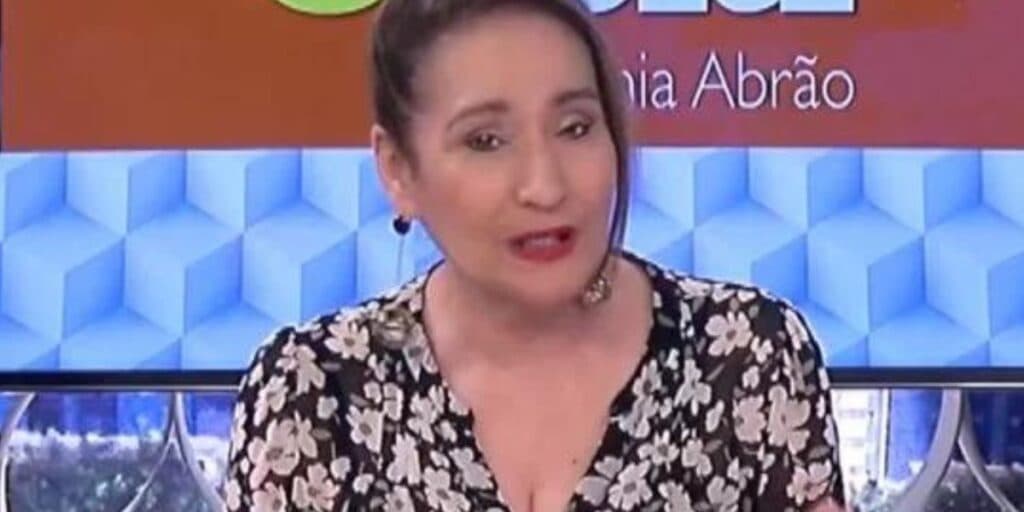 Sonia Abrão entrega surto ocorrido dentro de programa da Globo e fala de tratamento urgente: "Tem que sair"