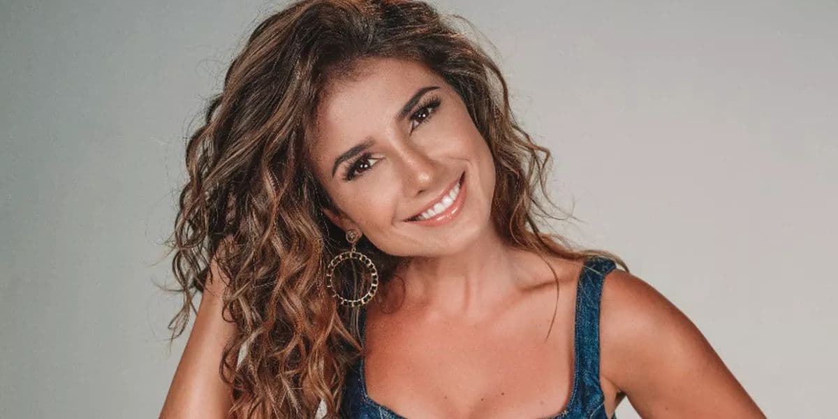 A cantora sertaneja Paula Fernandes - Foto Reprodução Instagram A cantora sertaneja Paula Fernandes - Foto Reprodução Instagram