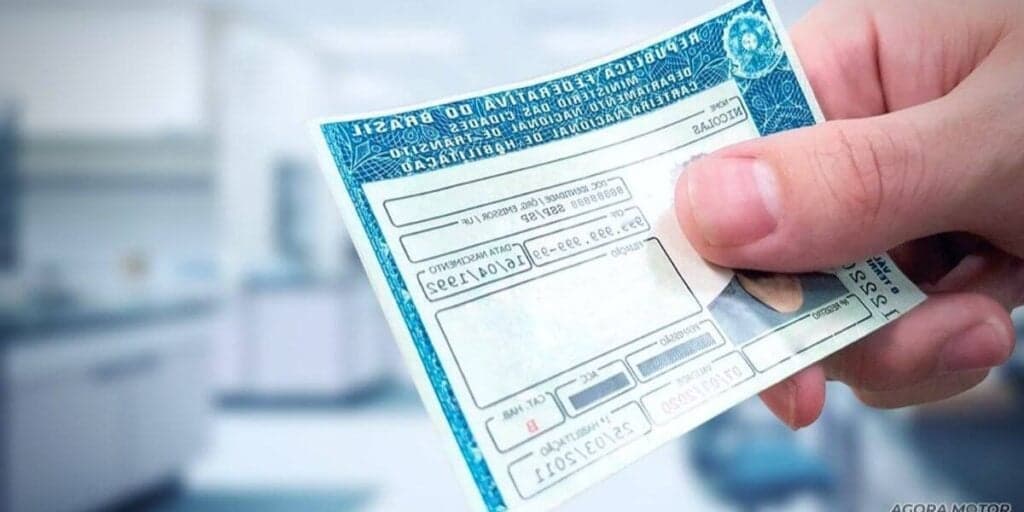ALERTA para quem já possui CNH e precisa ficar sabendo dessa informação agora (29/03); atenção